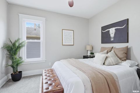 Tiny photo for 1839 7TH Street, Rock Island, IL 61201 (MLS # QC4269678)