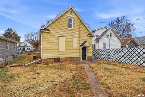 Tiny photo for 1839 7TH Street, Rock Island, IL 61201 (MLS # QC4269678)