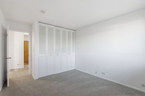 Tiny photo for 1375 Rebecca Drive #213, Hoffman Estates, IL 60169 (MLS # 12502416)