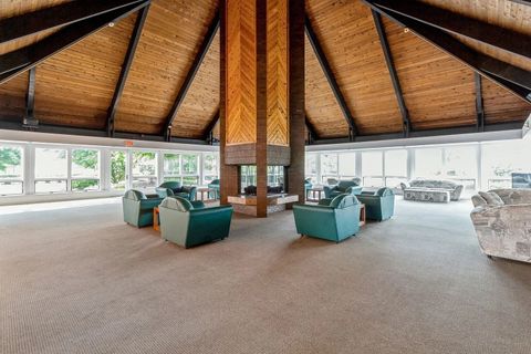 Tiny photo for 1375 Rebecca Drive #213, Hoffman Estates, IL 60169 (MLS # 12502416)