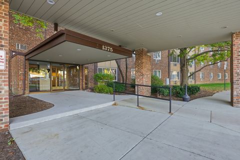 Tiny photo for 1375 Rebecca Drive #213, Hoffman Estates, IL 60169 (MLS # 12502416)