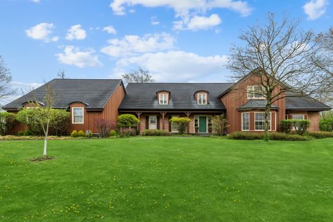 1135 Buttonwood Lane Northbrook IL 60062