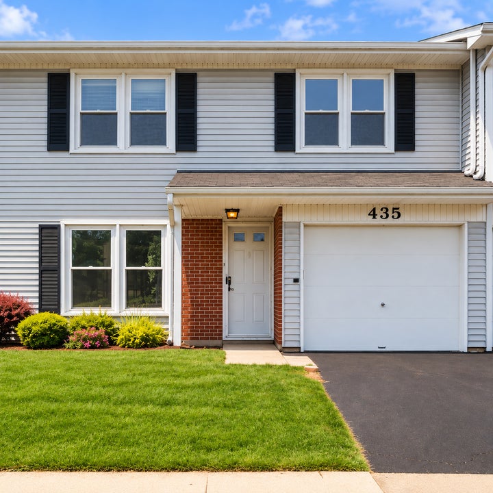 Photo 1 of 6 — 435 Wright Court, Bolingbrook, IL 60440