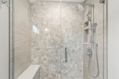 Tiny photo for 627 S Lincoln Lane, Arlington Heights, IL 60005 (MLS # 12604462)