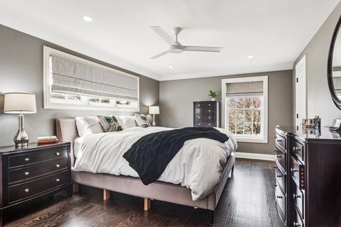 Tiny photo for 627 S Lincoln Lane, Arlington Heights, IL 60005 (MLS # 12604462)