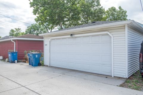Tiny photo for 1042 Circle Avenue, Forest Park, IL 60130 (MLS # 12558857)