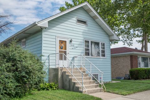 Tiny photo for 1042 Circle Avenue, Forest Park, IL 60130 (MLS # 12558857)