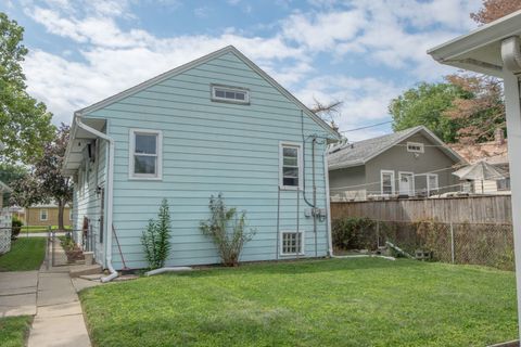 Tiny photo for 1042 Circle Avenue, Forest Park, IL 60130 (MLS # 12558857)