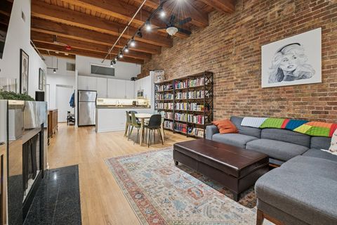 Tiny photo for 300 W Grand Avenue #312, Chicago, IL 60654 (MLS # 12492249)