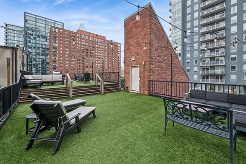Tiny photo for 300 W Grand Avenue #312, Chicago, IL 60654 (MLS # 12492249)