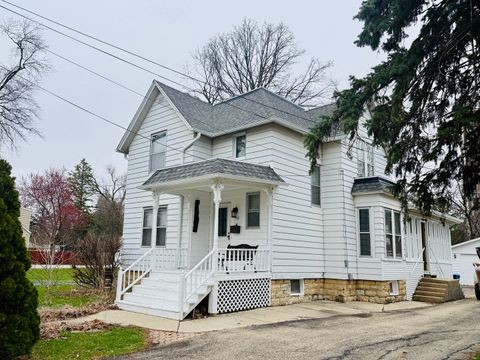 Photo of 742 S 4th Street, DeKalb, IL 60115 (MLS # 12599046)