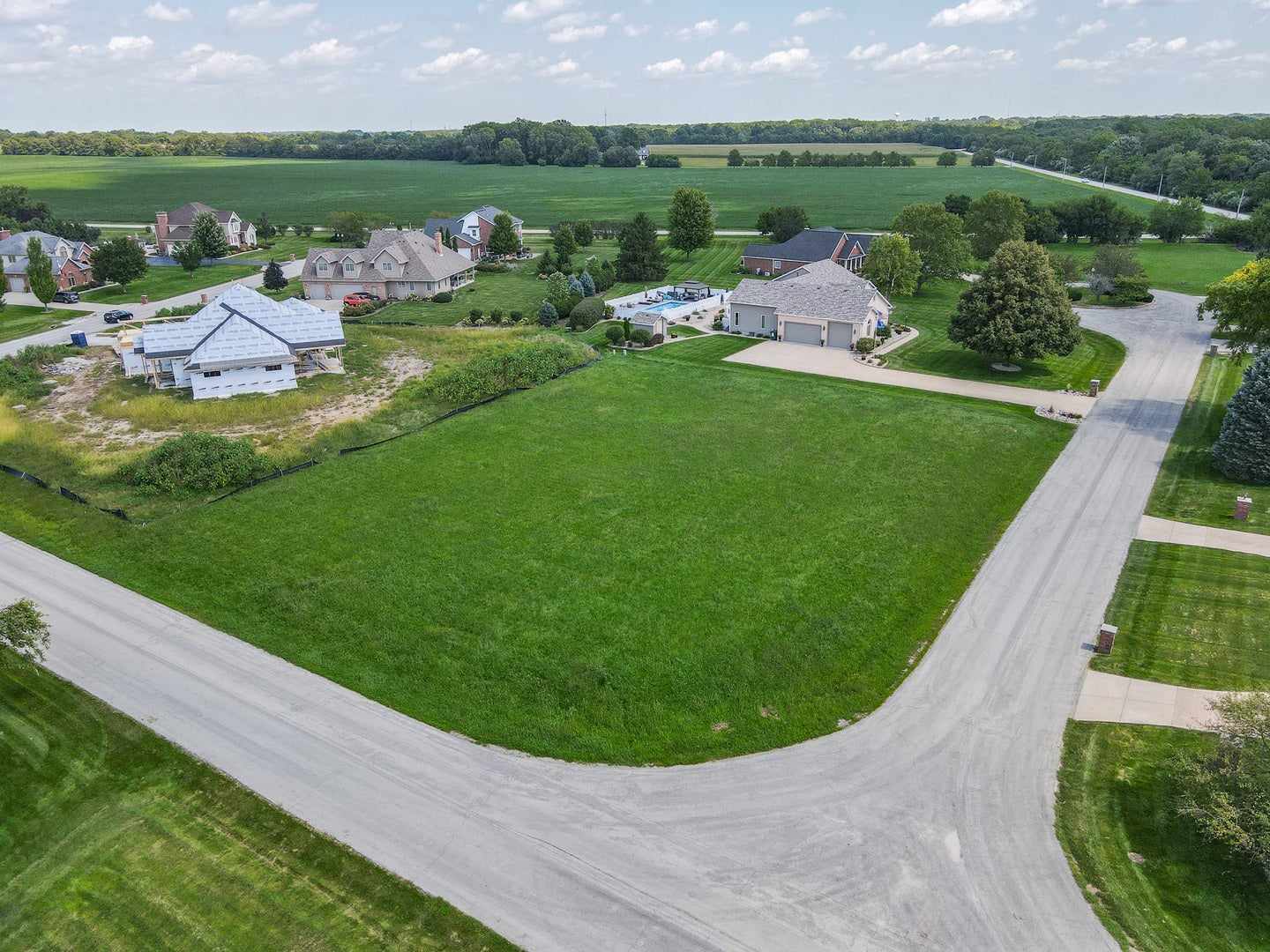 1007 Country Lane
