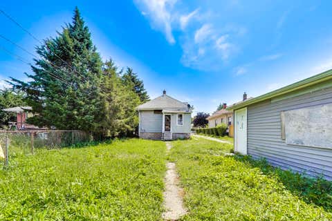 Tiny photo for 1926 S 9th Avenue, Maywood, IL 60153 (MLS # 12674093)