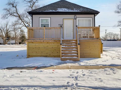 629 E 154th Street Phoenix IL 60426