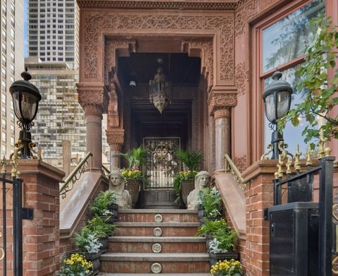 Photo of 79 E Cedar Street, Chicago, IL 60611 (MLS # 12329774)