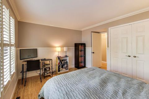 Tiny photo for 220 Thornhill Court #D, Lake Barrington, IL 60010 (MLS # 12497024)