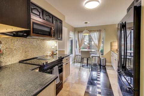 Tiny photo for 220 Thornhill Court #D, Lake Barrington, IL 60010 (MLS # 12497024)