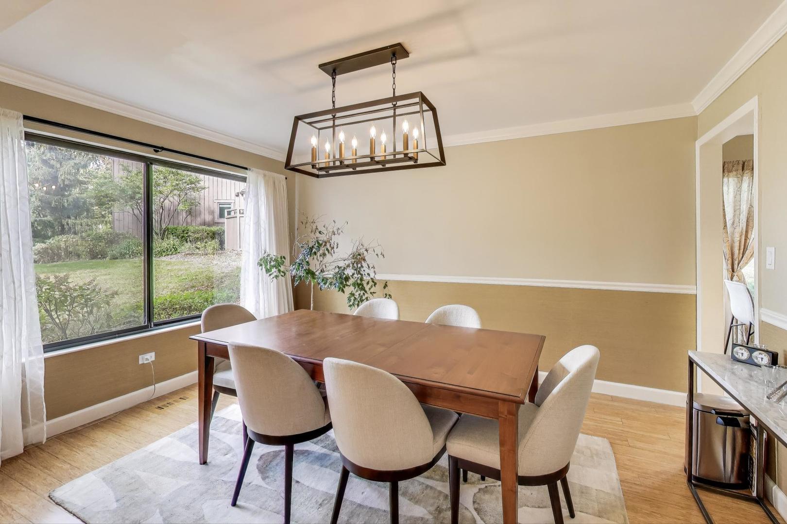 220 Thornhill Court D