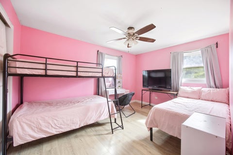 Tiny photo for 1419 N Madlock Court, Elgin, IL 60123 (MLS # 12773739)