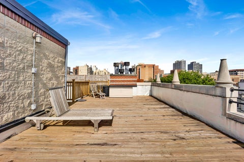 Tiny photo for 540 W Oakdale Avenue #3W, Chicago, IL 60657 (MLS # 12671416)