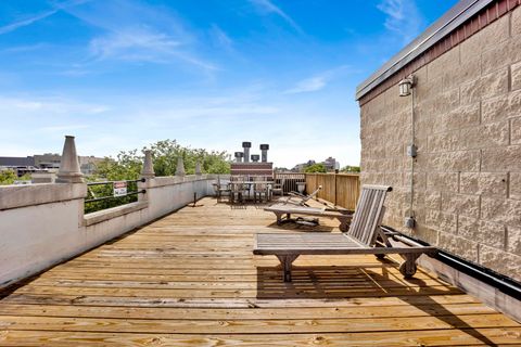 Tiny photo for 540 W Oakdale Avenue #3W, Chicago, IL 60657 (MLS # 12671416)