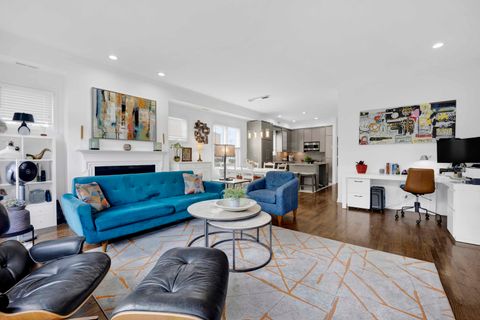 Tiny photo for 540 W Oakdale Avenue #3W, Chicago, IL 60657 (MLS # 12671416)
