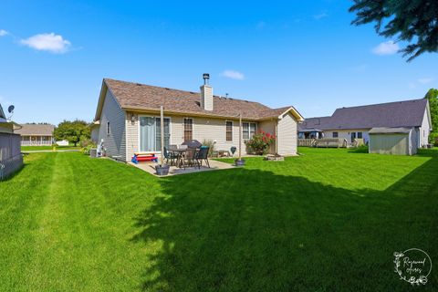 Tiny photo for 612 Madison Avenue, Bradley, IL 60915 (MLS # 12692291)