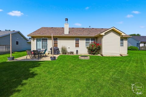 Tiny photo for 612 Madison Avenue, Bradley, IL 60915 (MLS # 12692291)