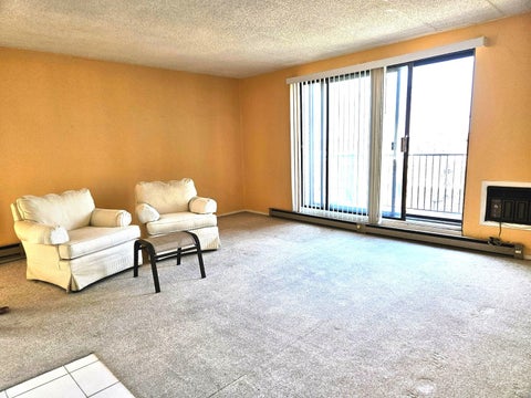 Tiny photo for 9701 N Dee Road #6M, Niles, IL 60714 (MLS # 12759025)