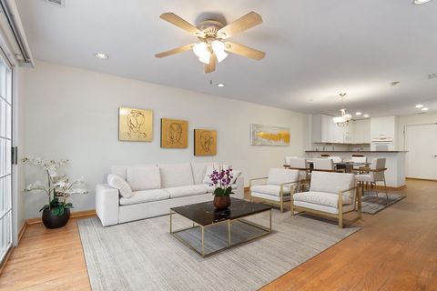 Tiny photo for 1812 S State Street #34, Chicago, IL 60616 (MLS # 12631868)