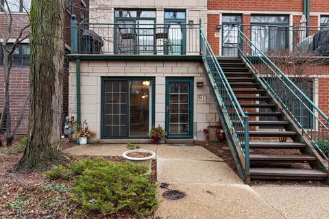 Tiny photo for 1812 S State Street #34, Chicago, IL 60616 (MLS # 12631868)