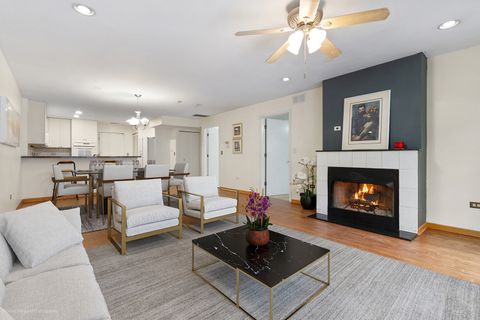 Tiny photo for 1812 S State Street #34, Chicago, IL 60616 (MLS # 12631868)