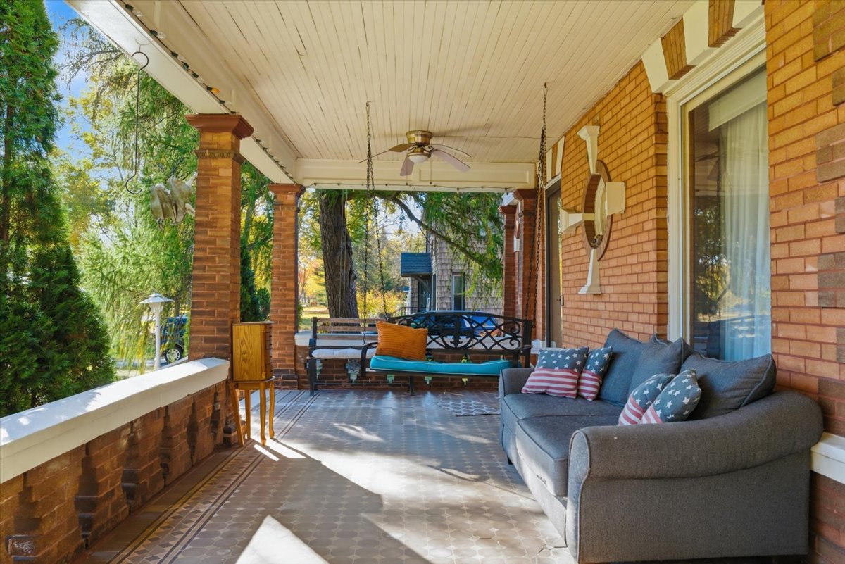 2716 Bethel Boulevard