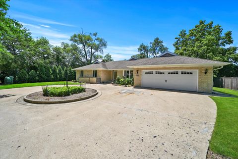 A home in La Grange