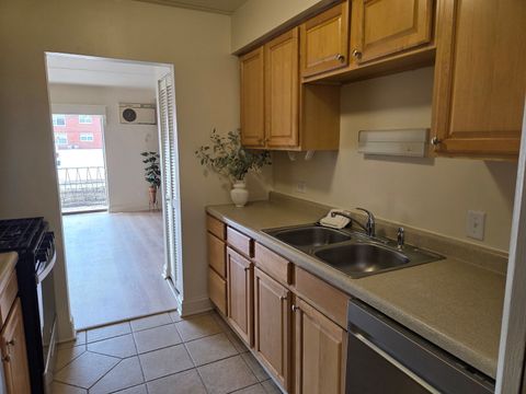 Tiny photo for 7117 W 93rd Street #104, Oak Lawn, IL 60453 (MLS # 12580961)