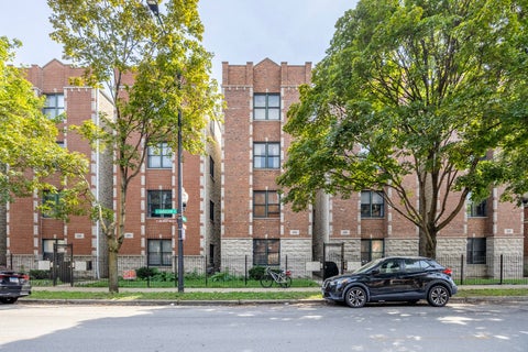 Photo of 2333 W Harrison Street #1, Chicago, IL 60612 (MLS # 12749547)