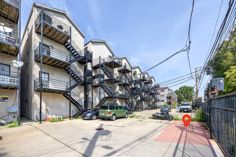 Tiny photo for 2333 W Harrison Street #1, Chicago, IL 60612 (MLS # 12749547)