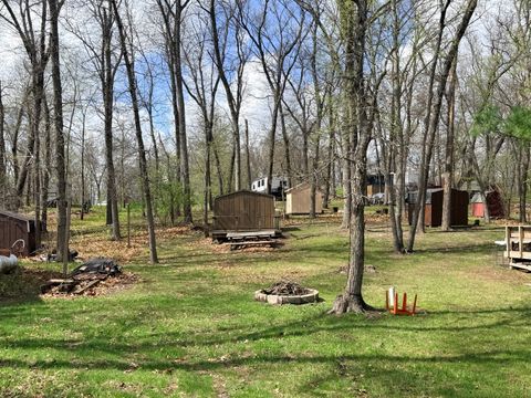 10-58 Woodhaven Lakes Sublette IL 61367