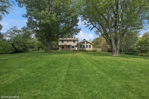 Tiny photo for 1960 Pinehurst Court, Libertyville, IL 60048 (MLS # 12423835)