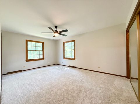 Tiny photo for 1960 Pinehurst Court, Libertyville, IL 60048 (MLS # 12423835)