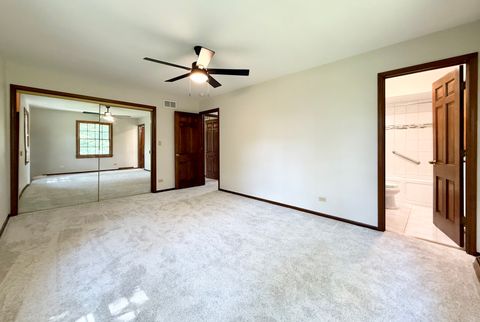 Tiny photo for 1960 Pinehurst Court, Libertyville, IL 60048 (MLS # 12423835)