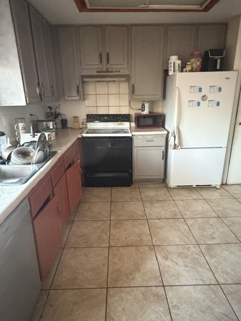 1140 Court G