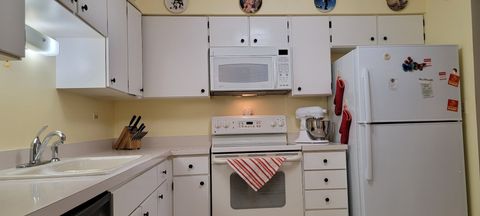 Tiny photo for 2088 Creekside Drive #-, Wheaton, IL 60189 (MLS # 12494401)