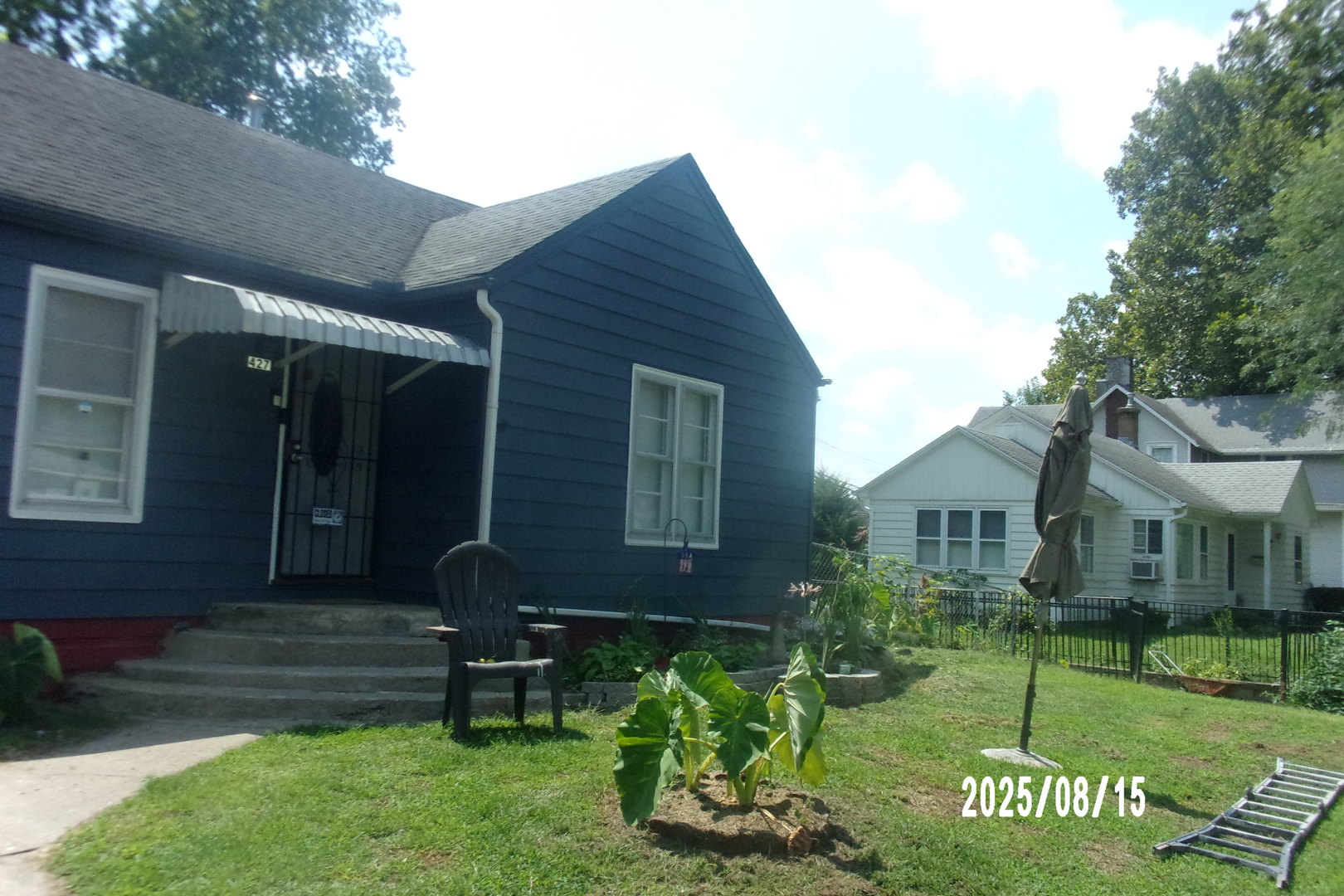 427 E Oak Street