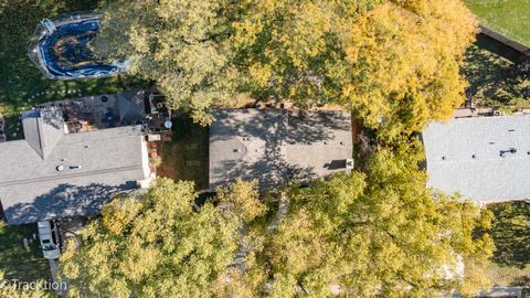 Tiny photo for 6937 Parkview Drive, Downers Grove, IL 60516 (MLS # 12451599)