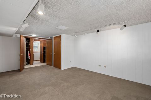 Tiny photo for 6937 Parkview Drive, Downers Grove, IL 60516 (MLS # 12451599)