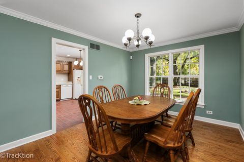 Tiny photo for 6937 Parkview Drive, Downers Grove, IL 60516 (MLS # 12451599)