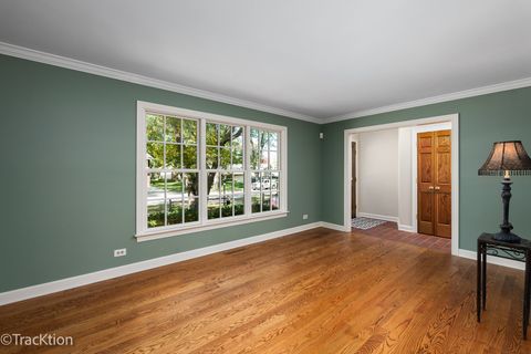 Tiny photo for 6937 Parkview Drive, Downers Grove, IL 60516 (MLS # 12451599)