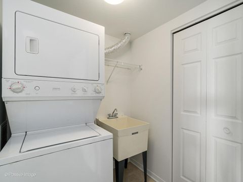 Tiny photo for 1640 Maple Avenue #804, Evanston, IL 60201 (MLS # 12507882)