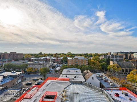 Tiny photo for 1640 Maple Avenue #804, Evanston, IL 60201 (MLS # 12507882)